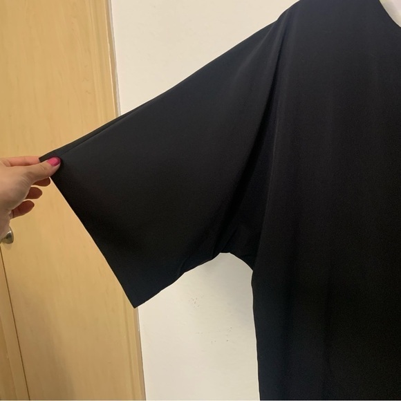 Lucy Black Dolman Sleeve Dress Size Small FLAW - Picture 4 of 11